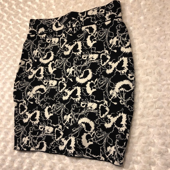 RAG & BONE Liberty Floral Print Skirt Ivory - Picture 3 of 8